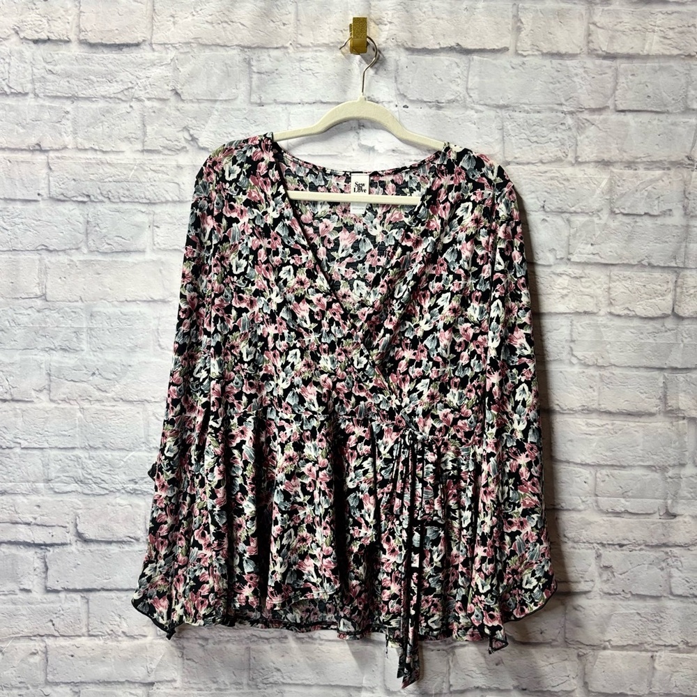 Angel Wing Floral Blouse